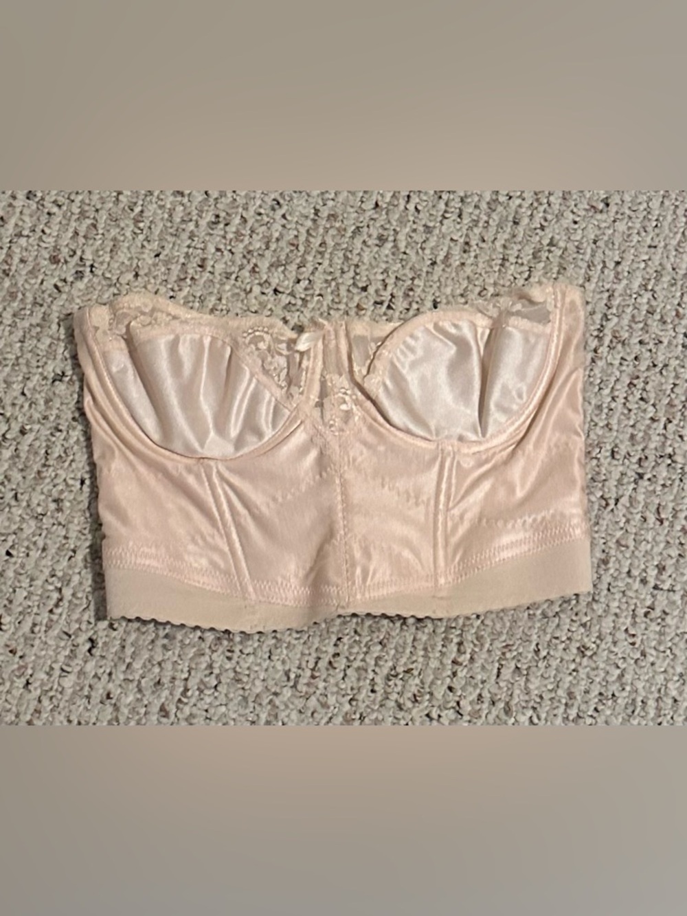 Vintage Young Smoothie Longline Satin Lace Bustier‎ Bra in Light Blush